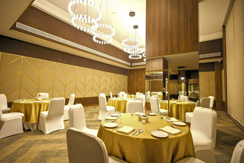 Rhythm Gurugram, Hotel & Suites, Sohna Road, Gurugram, India