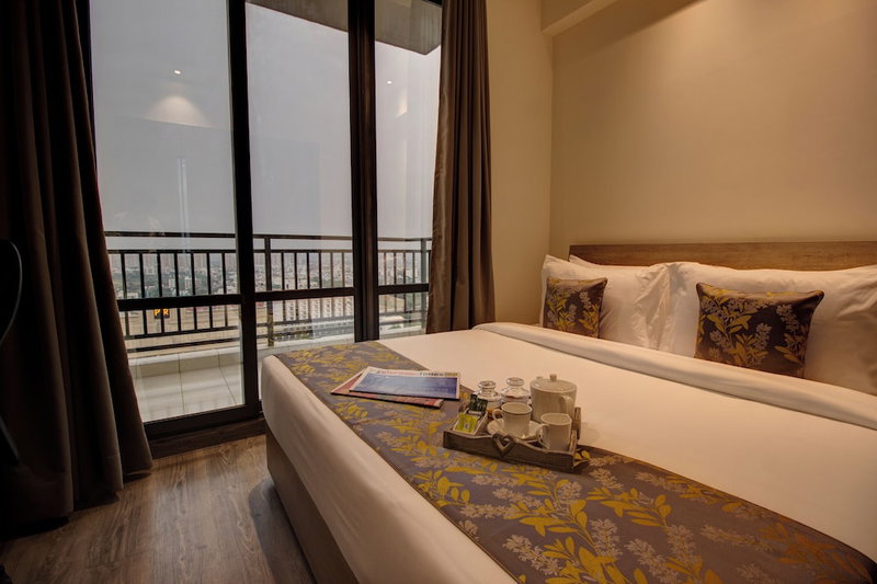 Rhythm Gurugram, Hotel & Suites, Sohna Road, Gurugram, India