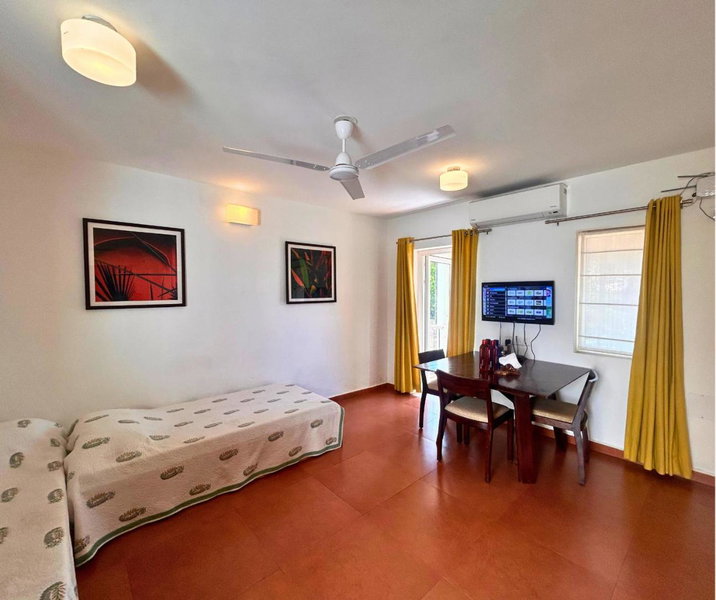 Jungle Hut-Annabelle's Beach Apartments at Bernard Simao,Calangute,Goa, Candolim, India