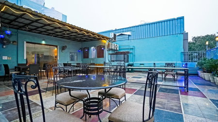 Hotel Pooja Palace, New Delhi, India