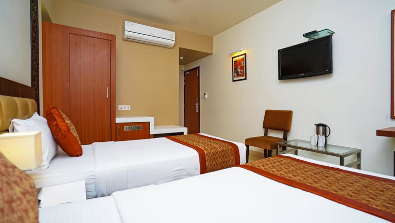 Hotel Pooja Palace, New Delhi, India