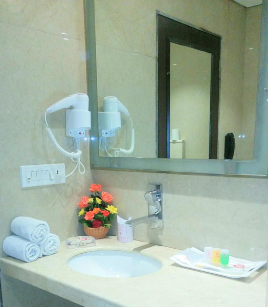 The Samilton, Kolkata, India