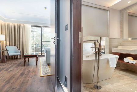 Radisson Collection Hotel & Spa, Riverfront Srinagar, Srinagar, India
