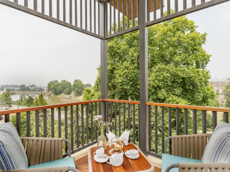 Radisson Collection Hotel & Spa, Riverfront Srinagar, Srinagar, India