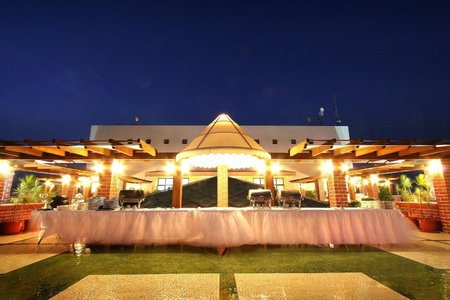 E-Square The Fern Pune, Series by Marriott, Pune, India