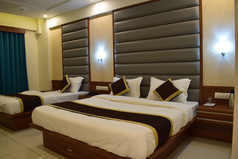 Hotel Royal Square by Sky Stays, Ahmedabad, India