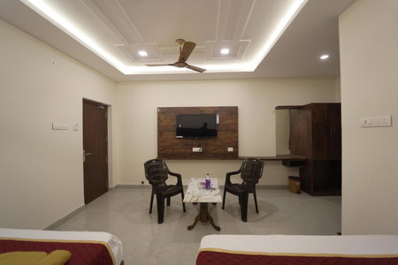 Arudra Residency, Tiruvannāmalai, India