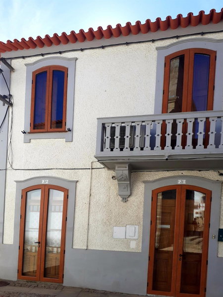 Casa do Largo da Igreja, Vila Nova de Foz Coa, Portugal