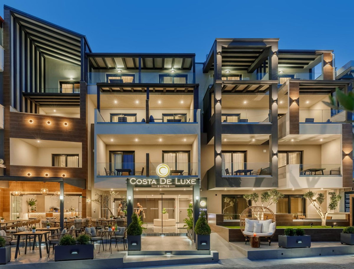 Costa De Luxe Suites, Greece