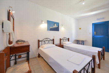 Windmill Villas, Artemon, Greece