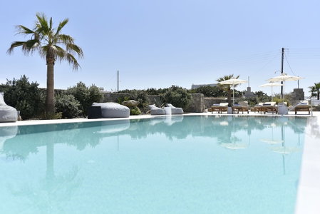 Queen Boutique Suites, Mykonos, Greece
