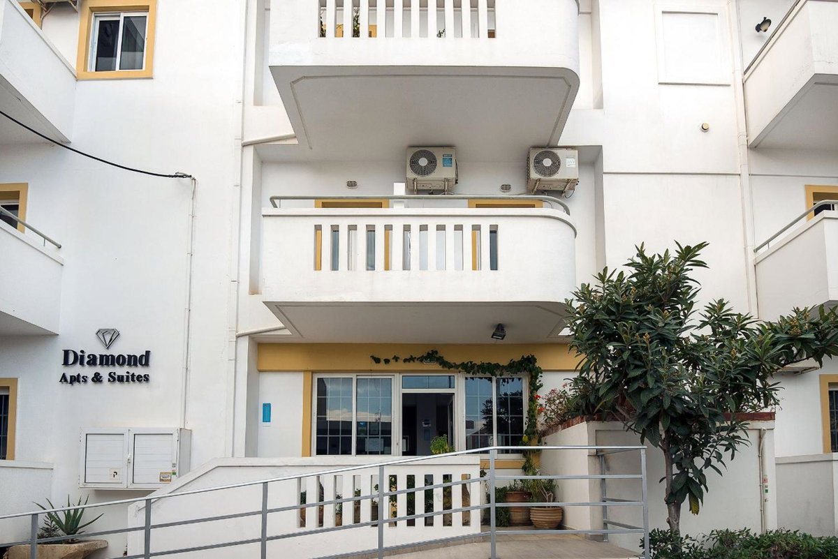 Diamond Apartments & Suites, Grecia