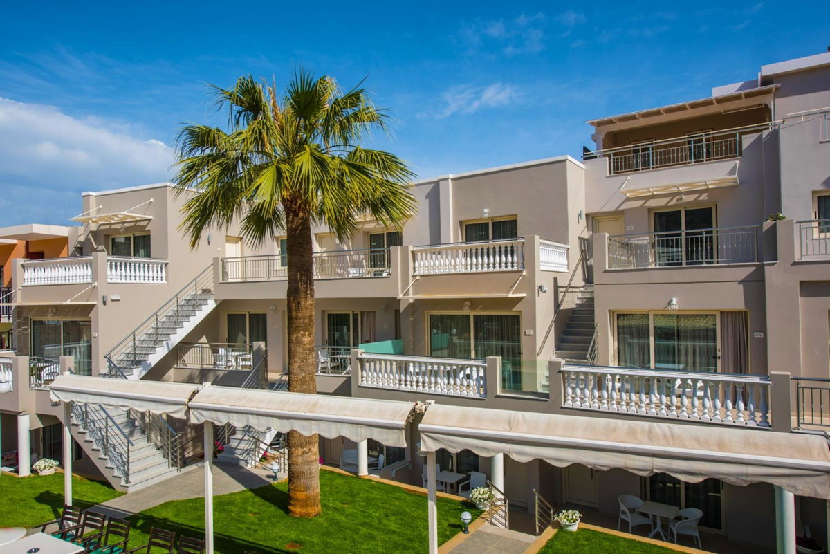 Sarpidon Apartments, Greece
