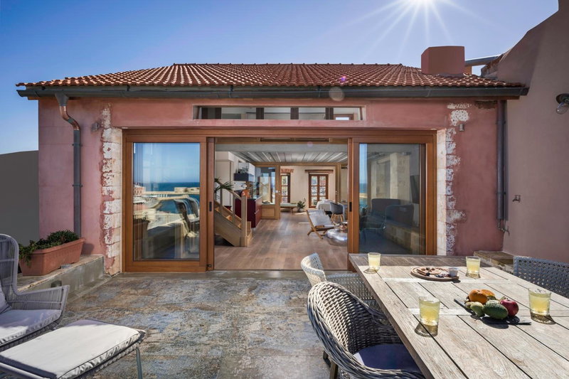 Vranas Residenza Signature Suites, Chania Town, Greece