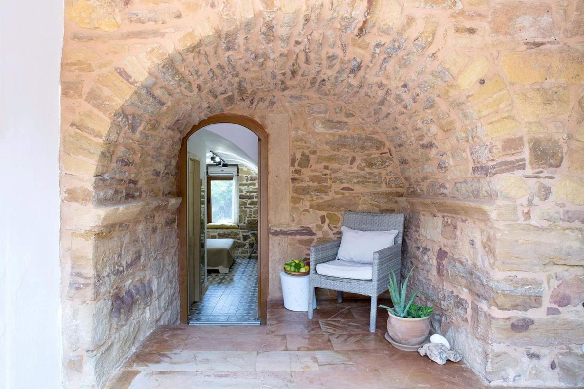 Hotel · Voulamandis House, Kambos