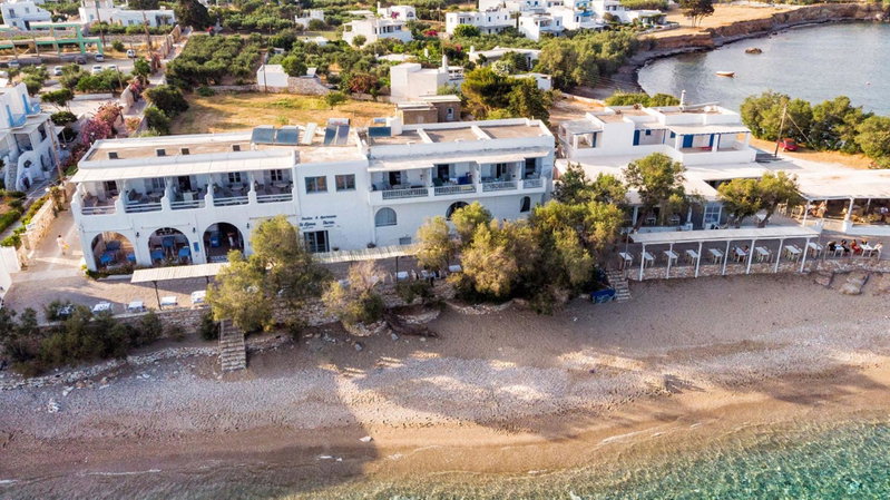 Blue Waves Suites & Apartments - To Kyma, Drios, Greece