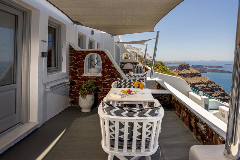 Ilioperato Hotel, Imerovigli, Greece