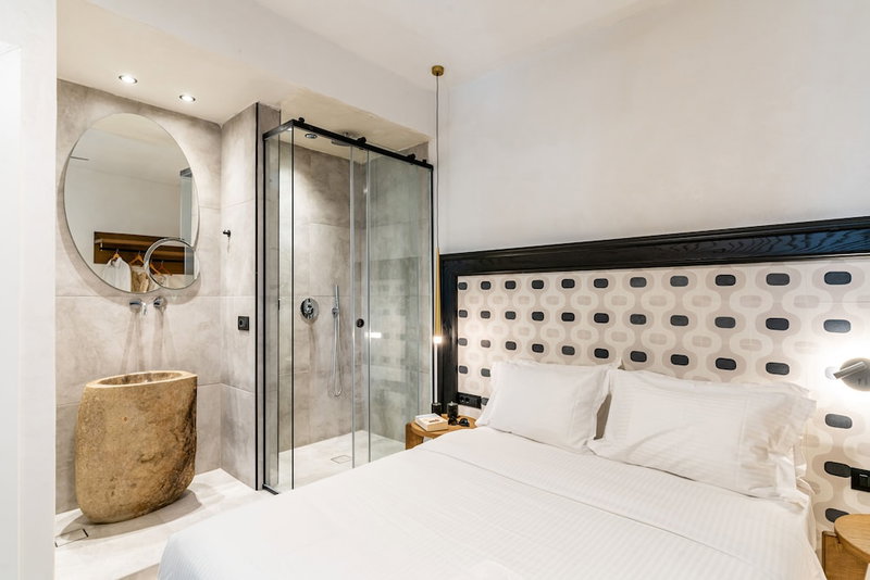 Amer Suites Fira, Santorini, Greece