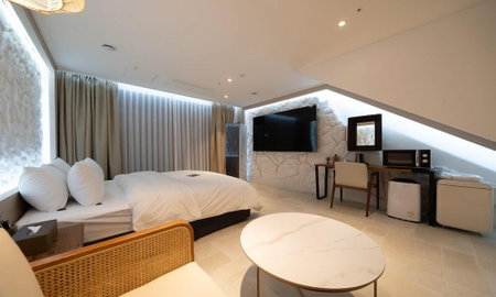 Pocheon LUA PREMIUM Drive-In Hotel, Pocheon, South Korea