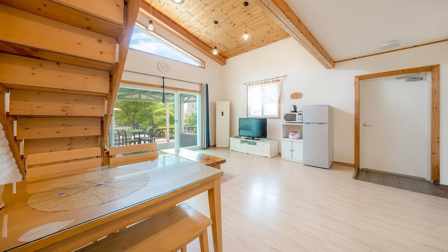 Ganghwado Elinhuvert Pension, Incheon, South Korea