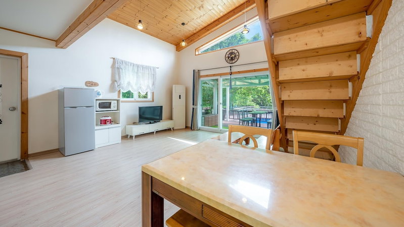 Ganghwado Elinhuvert Pension, Incheon, South Korea