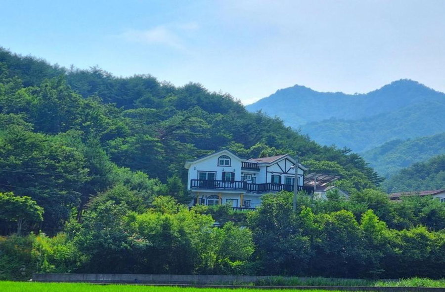 Samcheok Rose Valley Pension, Samcheok, South Korea