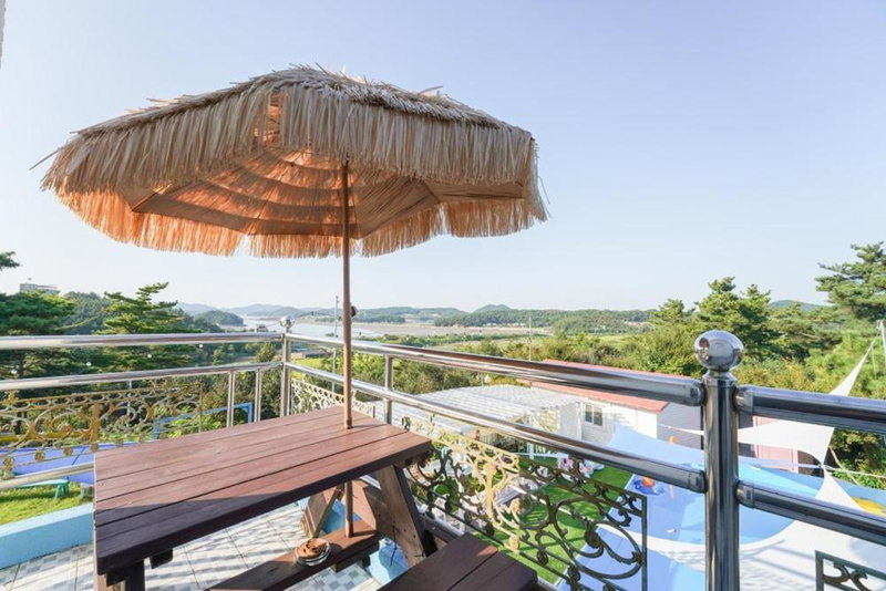Taean Haeyang Jungwon Pension, Taean, South Korea