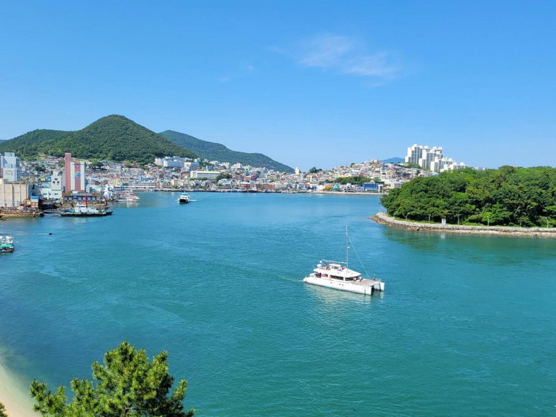Yeosu Thestay 풀빌라, Yeosu, South Korea