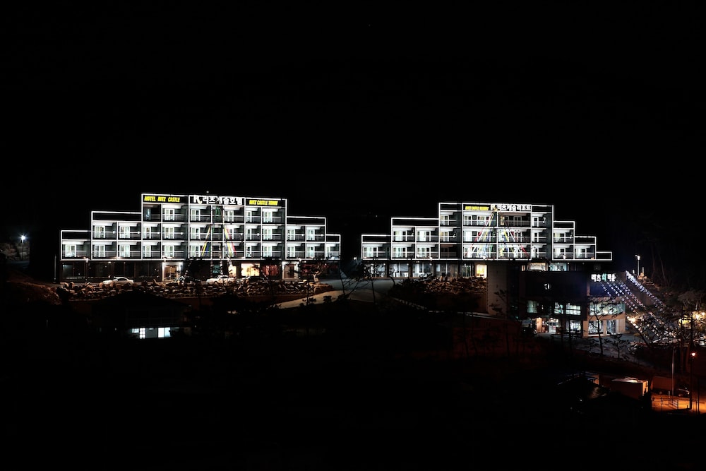 Hotel · Ritz Castle Resort, Taean