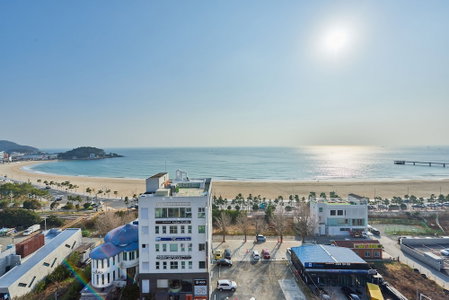 Brown Dot Hotel Songjeong, Busan, South Korea