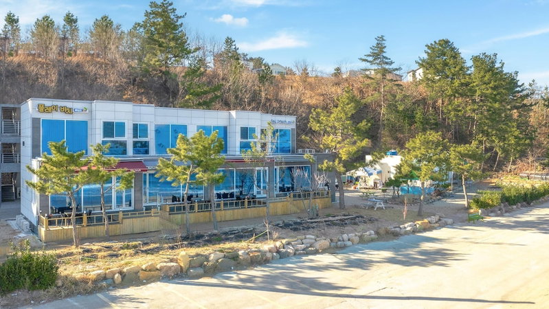 Pohang Playbeach Poolvilla, Pohang, South Korea