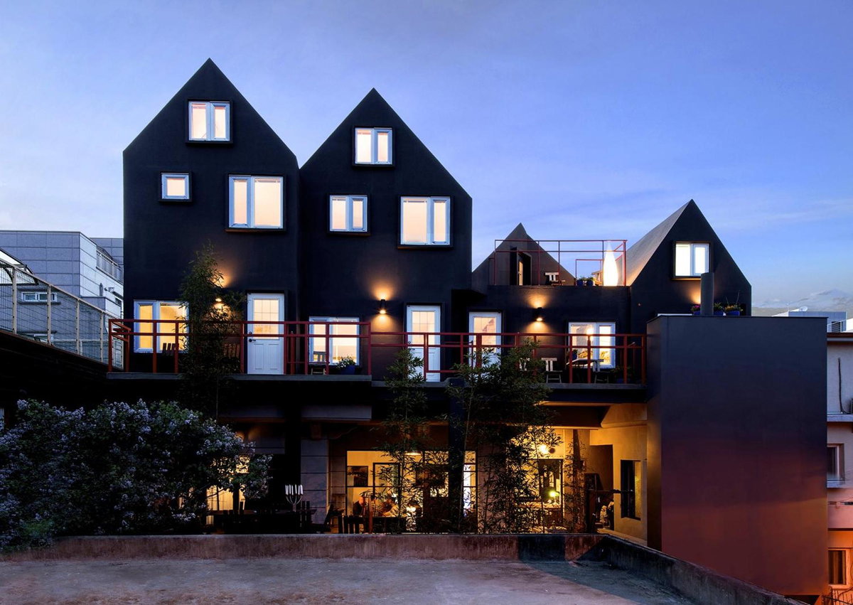 I House Chinchin, 대한민국