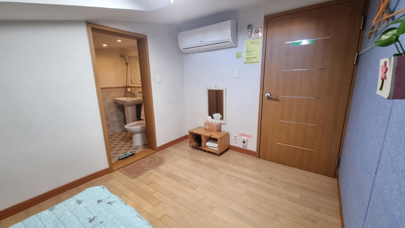 Tongyeong One Guesthouse, Tongyeong, South Korea