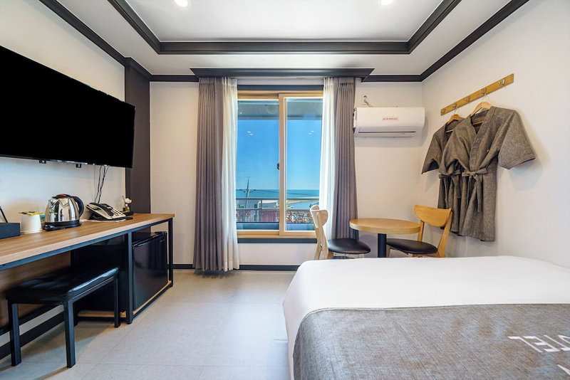 Port View, Yangyang, South Korea