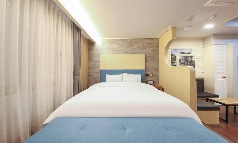 Gwangju Gwangsangu Hanam Hound Hotel, Gwangju, South Korea