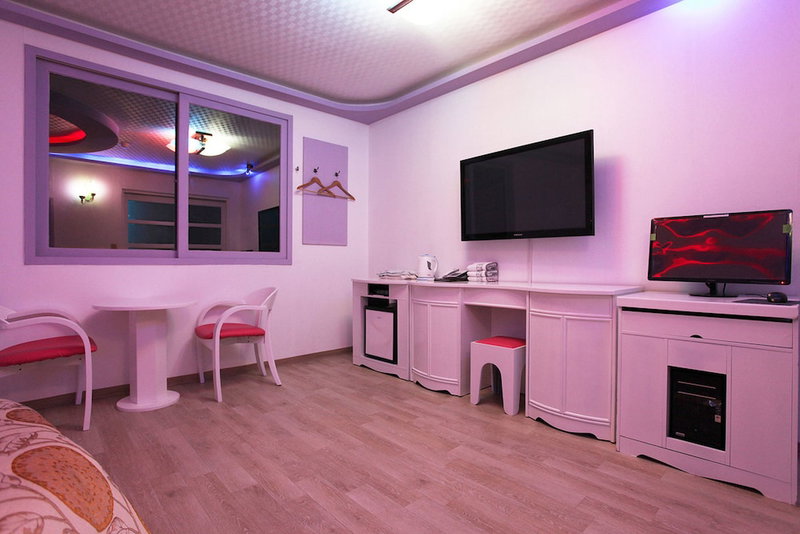 Whitehouse Motel, Seosan, South Korea