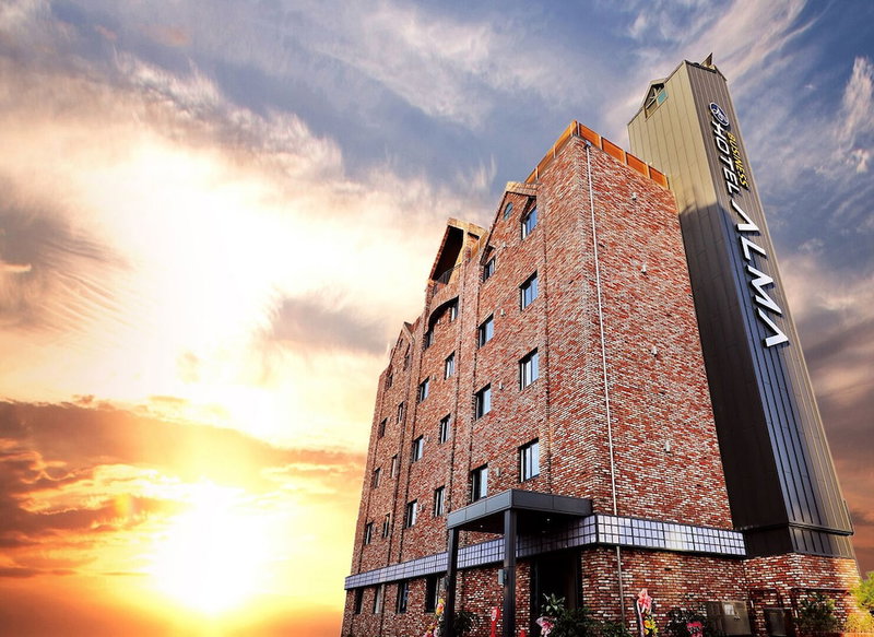 Alma Business Hotel, Jincheon, South Korea