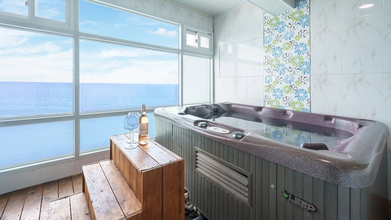 Youngduk Sea & Spa Pension, Yeongdeok, South Korea