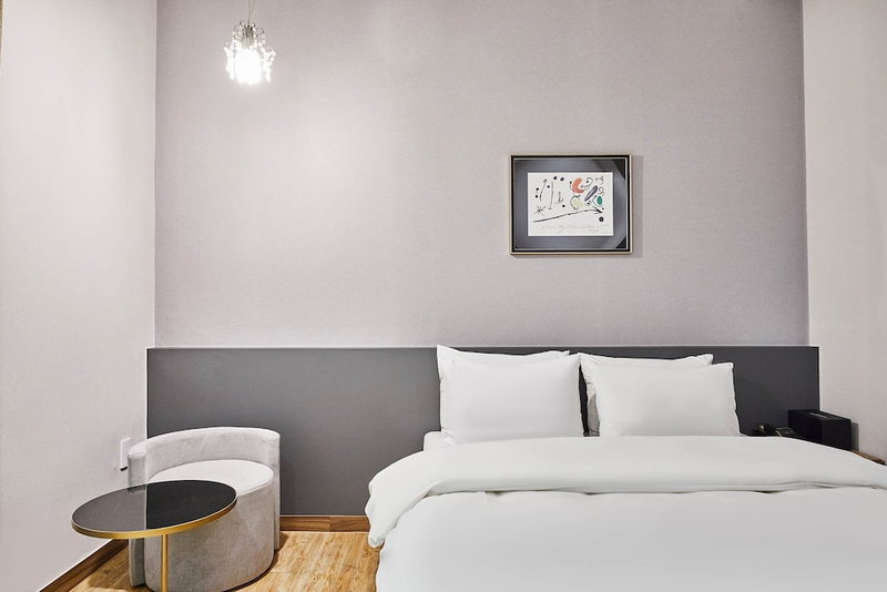 SEESUN HOTEL GimpoAirport, Seoul, South Korea