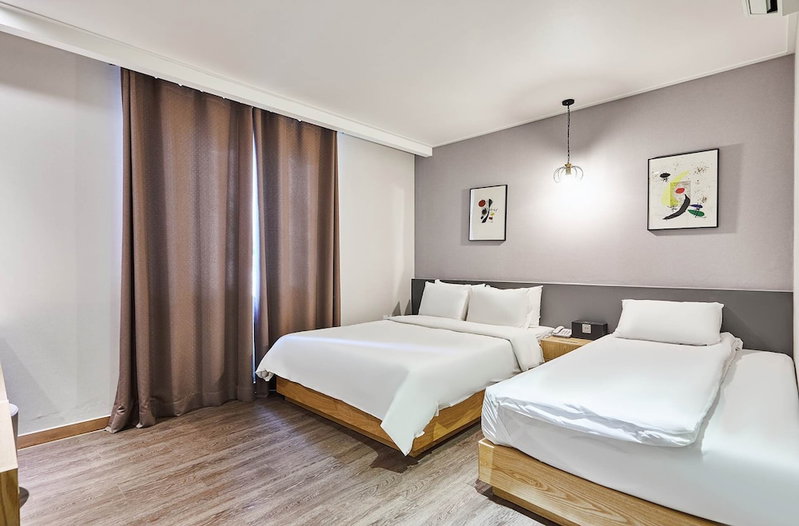 SEESUN HOTEL GimpoAirport, Seoul, South Korea