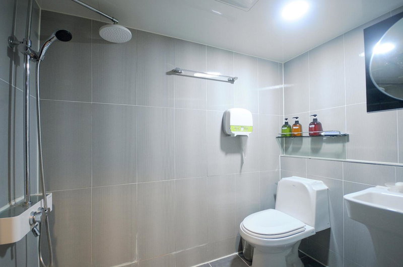 Vitamin Hotel, Busan, South Korea