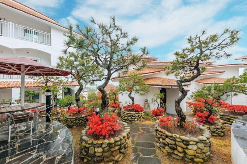 Seom Green Pension, Sinan, South Korea