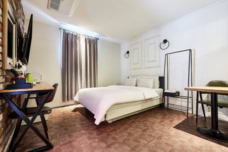 Avenue Hotel, Yonjin, South Korea