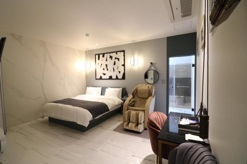 Gimhae Jangyu Stayin Hotel, Gimhae, South Korea