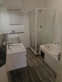 Airport Inn and Suites, Johannesburg, South Africa