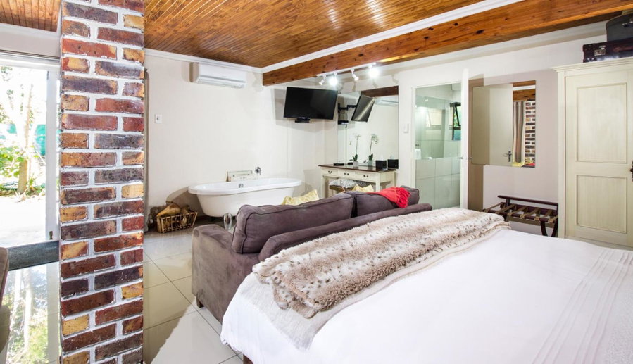 Tsitsikhaya Lodge, Stormsrivier, South Africa