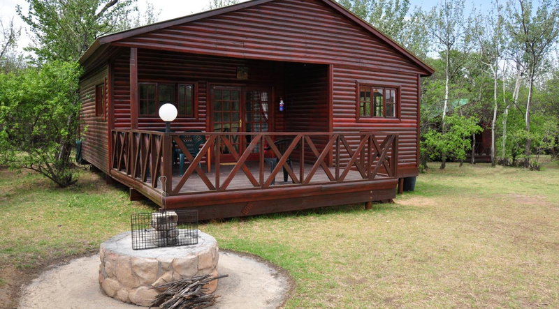 Intaba Thulile, Maanhaarrand, South Africa