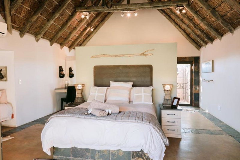 Tshukudiba Game Lodge, Tom Burke, South Africa