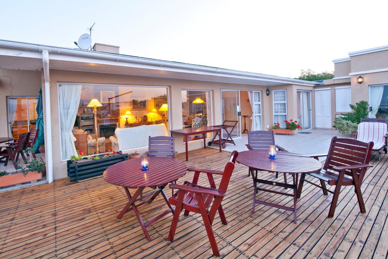 Dolphins' Playground Beachfront B&B, Plettenberg Bay, South Africa