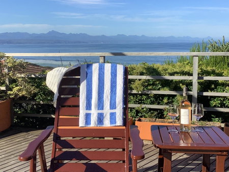 Dolphins' Playground Beachfront B&B, Plettenberg Bay, South Africa